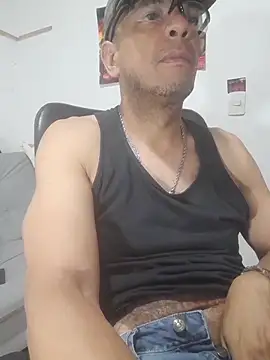 latinmartin73 online show from 11-22-25, 03:38