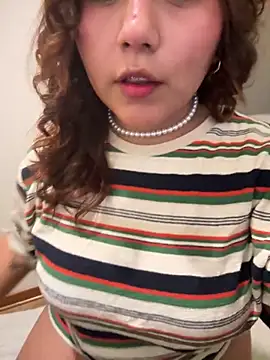 kittyfresita online show from 02-25-26, 04:44