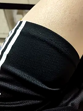 huzi518 online show from 10-08-25, 05:05