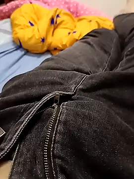 huzi518 online show from 04-10-26, 05:39