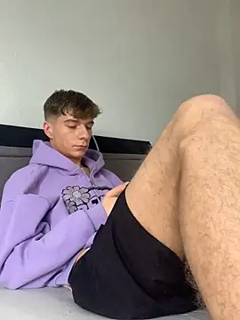 MiguelRausch online show from 01-08-25, 02:35