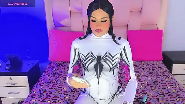 Aistrid gate online show from 10-30-25, 02:18