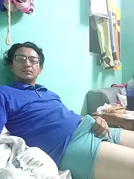 Andresguz35 online show from 02-14-26, 04:53