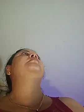 Snapshot of zandra_milf_ chatting on 06-17-26, 11:34 zandra milf online show from 06-17-26, 11:34