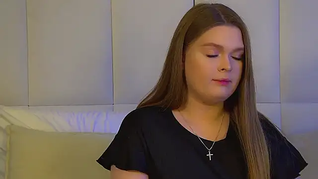 CrystalLyons online show from 03-03-26, 06:25