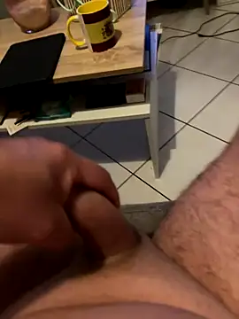 mj23641 online show from 10-16-25, 05:52