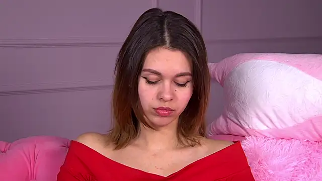 PollyLanders online show from 02-21-25, 01:44