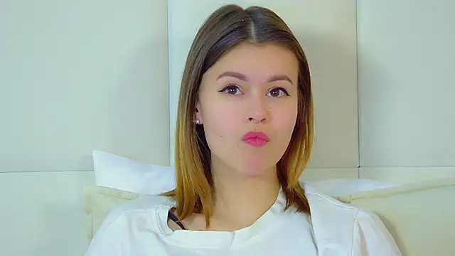 PollyLanders online show from 02-28-25, 10:20