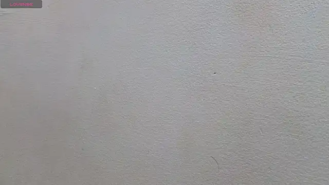 Snapshot of JESSYCORTES chatting on 02-14-25, 01:51 JESSYCORTES online show from 02-14-25, 01:51