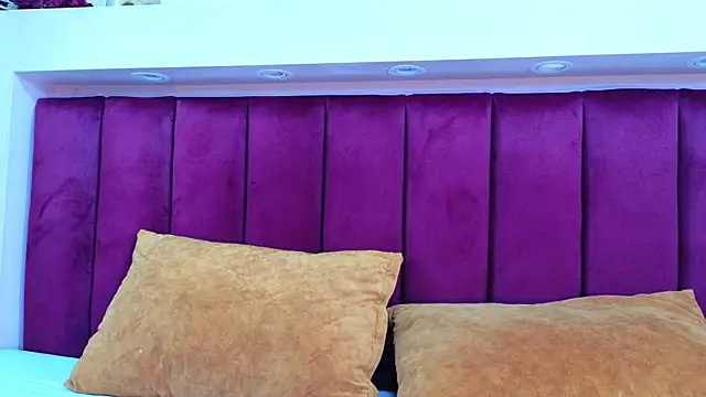 Snapshot of JESSYCORTES chatting on 03-05-25, 01:50 JESSYCORTES online show from 03-05-25, 01:50