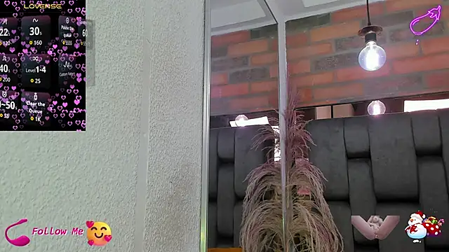 Snapshot of JESSYCORTES chatting on 11-16-25, 02:17 JESSYCORTES online show from 11-16-25, 02:17