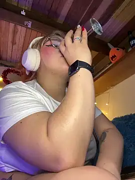 SophiaWeestt99 online show from 02-20-26, 06:26