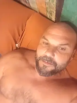 Javierchico online show from 06-10-26, 05:07