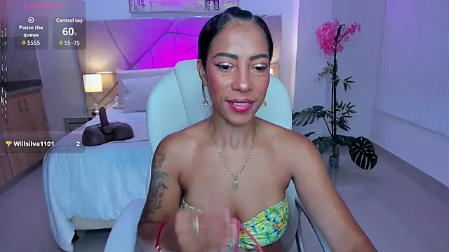 Shantaall  online show from 04-17-26, 08:17