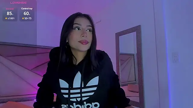 ZaraLim online show from 02-19-25, 12:33