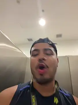 thiagowes online show from 04-08-26, 04:40