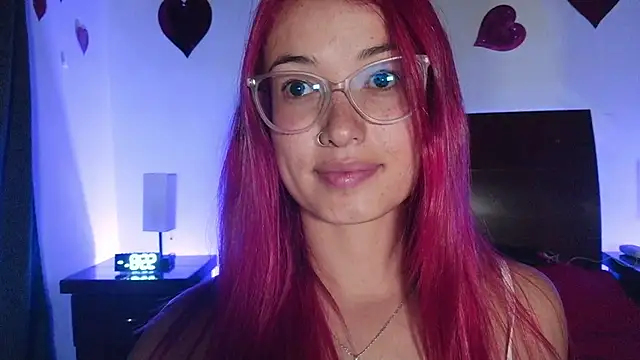 luccycollins  online show from 02-13-26, 01:23