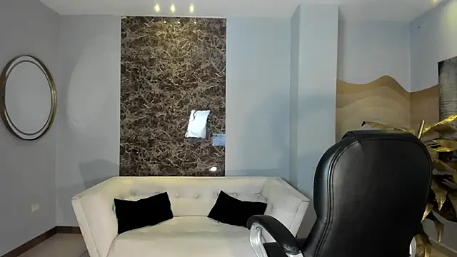 RebeccaHudson online show from 04-03-26, 07:45