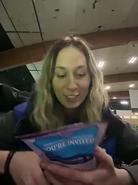 M1ssyk1ssy online show from 12-31-24, 10:45