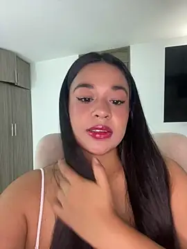 Snapshot of Aitana98_ chatting on 05-09-26, 01:11 Aitana98 online show from 05-09-26, 01:11