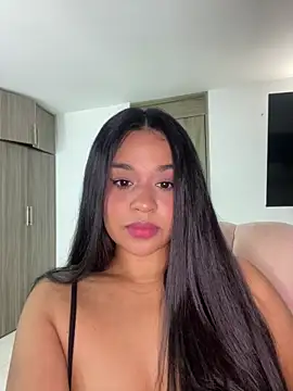 Snapshot of Aitana98_ chatting on 05-24-26, 01:32 Aitana98 online show from 05-24-26, 01:32