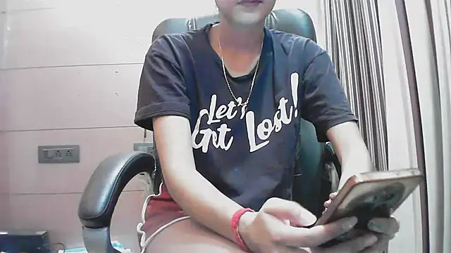 Snapshot of collage_hoty chatting on 10-06-25, 04:37 collage hoty online show from 10-06-25, 04:37