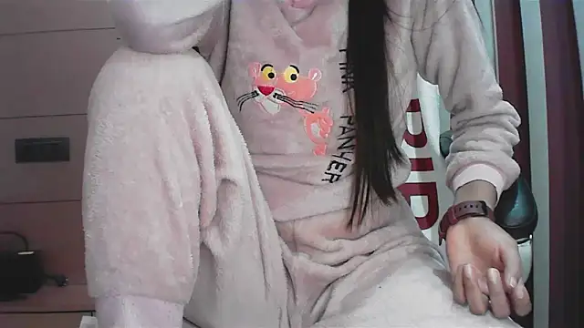 Snapshot of collage_hoty chatting on 12-15-25, 04:55 collage hoty online show from 12-15-25, 04:55