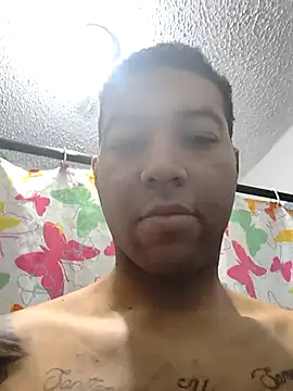 Snapshot of Morenocosta12 chatting on 11-25-25, 09:59 Morenocosta12 online show from 11-25-25, 09:59