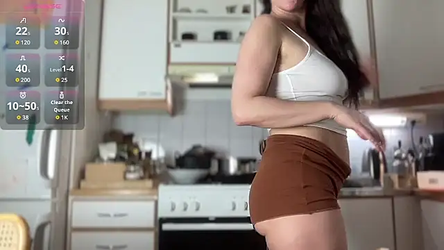 MilkyHoneyLullabies online show from 12-16-25, 09:47