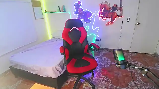 sweetie tsgirl  online show from 01-16-25, 03:23