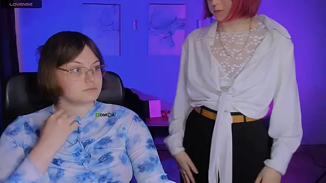 nikole kitt online show from 04-12-26, 07:08