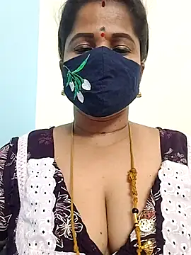 Snapshot of gaurika18 chatting on 06-13-26, 02:48 gaurika18 online show from 06-13-26, 02:48