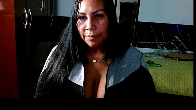 Snapshot of Demion_prince chatting on 01-18-25, 12:47 Demion prince online show from 01-18-25, 12:47