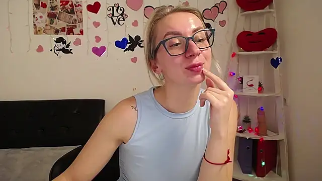 VasilisaSii online show from 02-14-25, 10:07