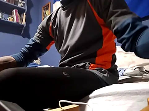 Snapshot of minitranca chatting on 11-12-25, 08:52 minitranca online show from 11-12-25, 08:52