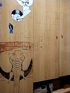 Snapshot of minitranca chatting on 12-20-25, 05:36 minitranca online show from 12-20-25, 05:36