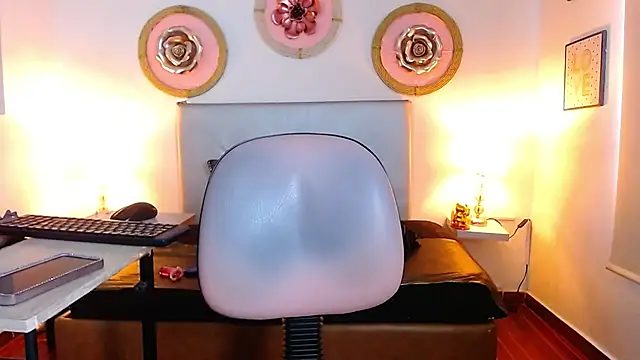 zoe hecate sexx online show from 06-17-26, 12:40