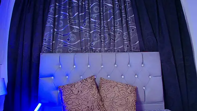 Snapshot of meggan_77 chatting on 10-03-25, 05:15 meggan 77 online show from 10-03-25, 05:15