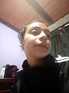 emma ambar online show from 03-07-25, 10:10