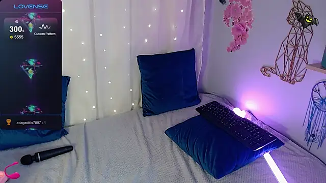 Snapshot of Any_ducan chatting on 01-16-25, 03:23 Any ducan online show from 01-16-25, 03:23