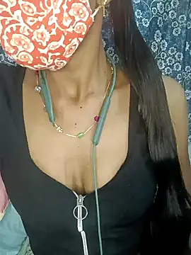 Snapshot of Miakhalifatamil chatting on 01-22-25, 05:17 Miakhalifatamil online show from 01-22-25, 05:17