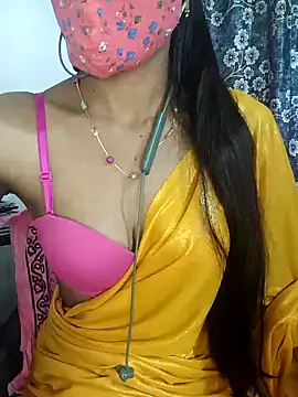 Snapshot of Miakhalifatamil chatting on 01-25-25, 08:21 Miakhalifatamil online show from 01-25-25, 08:21