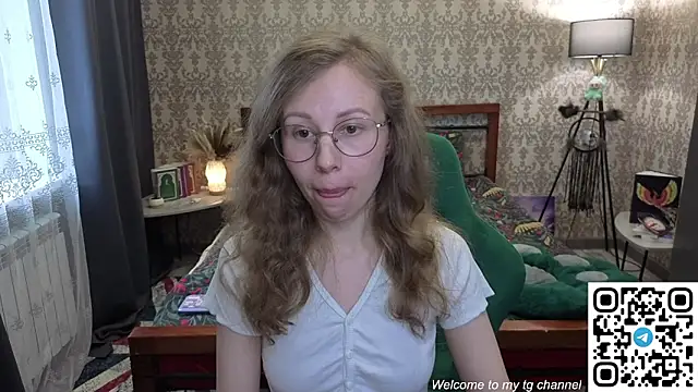 Lill Mary online show from 05-21-26, 02:07