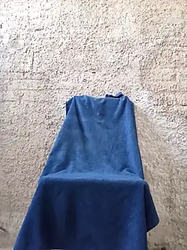 Snapshot of strip_1212 chatting on 10-26-25, 10:47 strip 1212 online show from 10-26-25, 10:47