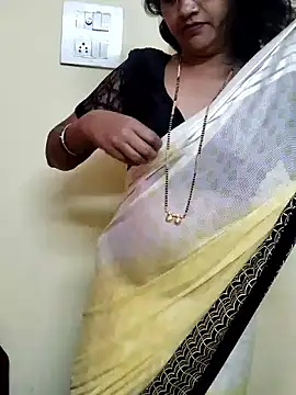 Snapshot of anuradha1432 chatting on 09-14-25, 10:14 anuradha1432 online show from 09-14-25, 10:14