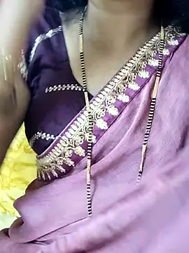 Snapshot of anuradha1432 chatting on 09-18-25, 08:38 anuradha1432 online show from 09-18-25, 08:38