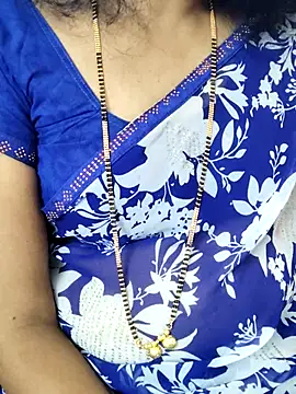 Snapshot of anuradha1432 chatting on 09-22-25, 08:27 anuradha1432 online show from 09-22-25, 08:27