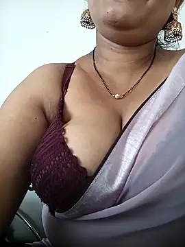 Nyra-23 online show from 03-18-26, 08:17