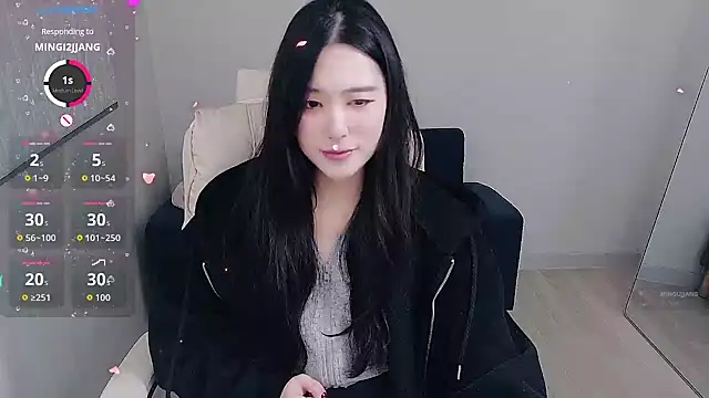 Snapshot of who_Lilly chatting on 11-08-25, 04:01 who Lilly online show from 11-08-25, 04:01