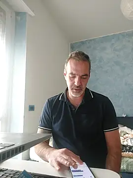 Snapshot of Marcolino183 chatting on 11-18-25, 08:41 Marcolino183 online show from 11-18-25, 08:41